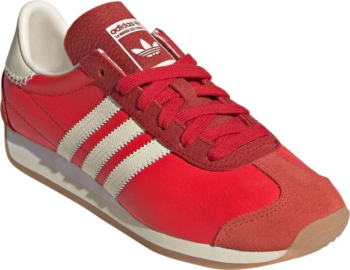 Country Low Top Sneaker