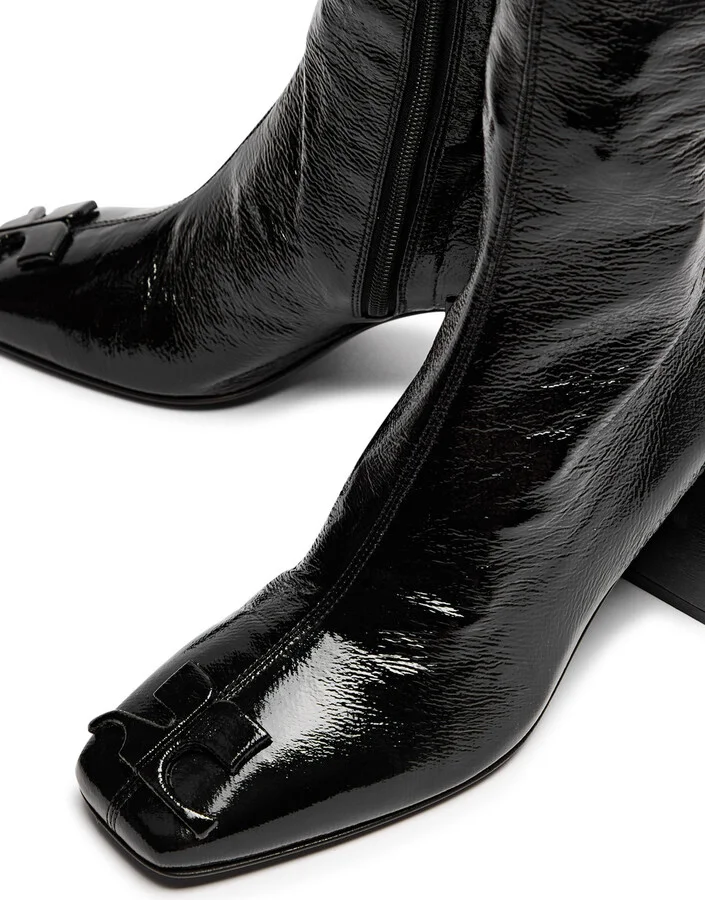 Courrèges 75 Crinkled Vinyl Knee-high Boots - Image 7
