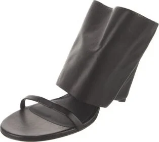 Courrèges - Image 2
