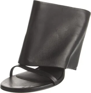Courrèges - Image 2