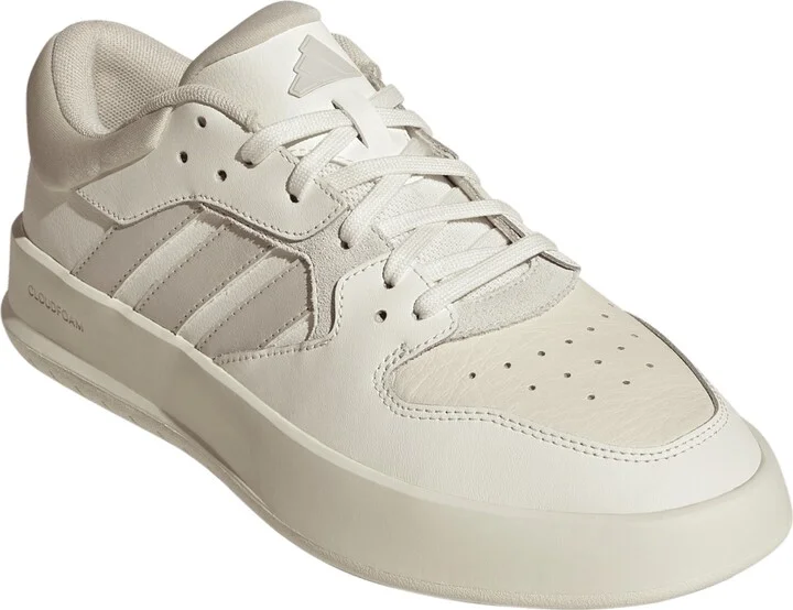Court 24 Sneaker