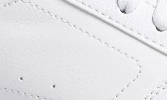 Court Classy Sneaker - Image 7