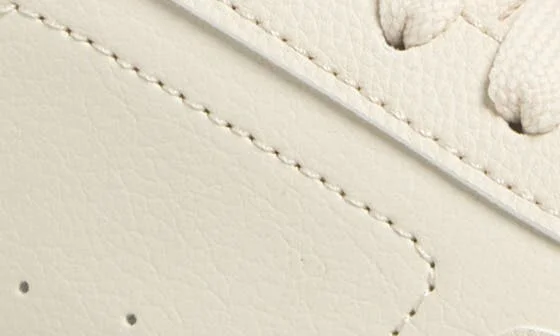 Court Classy Sneaker - Image 7