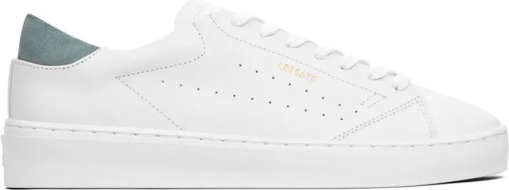 Court sneakers