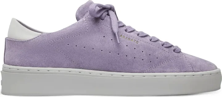 Court sneakers