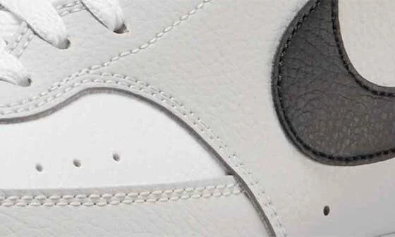 Court Vision Low Sneaker - Image 9
