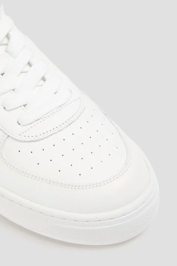 Courtside embossed leather sneakers - Image 4