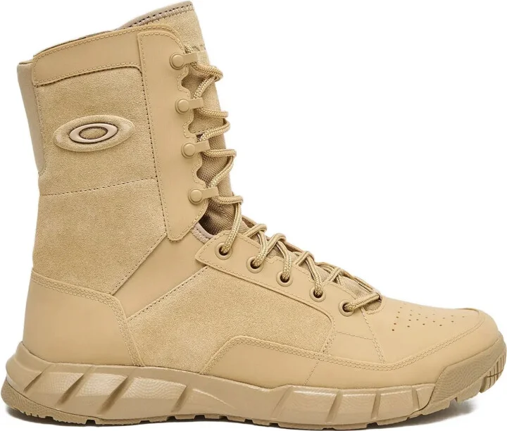 Coyote "Desert" boots