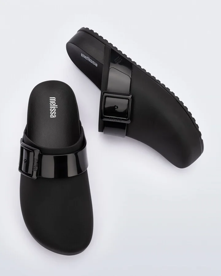 Cozy Clog - Black - Image 3