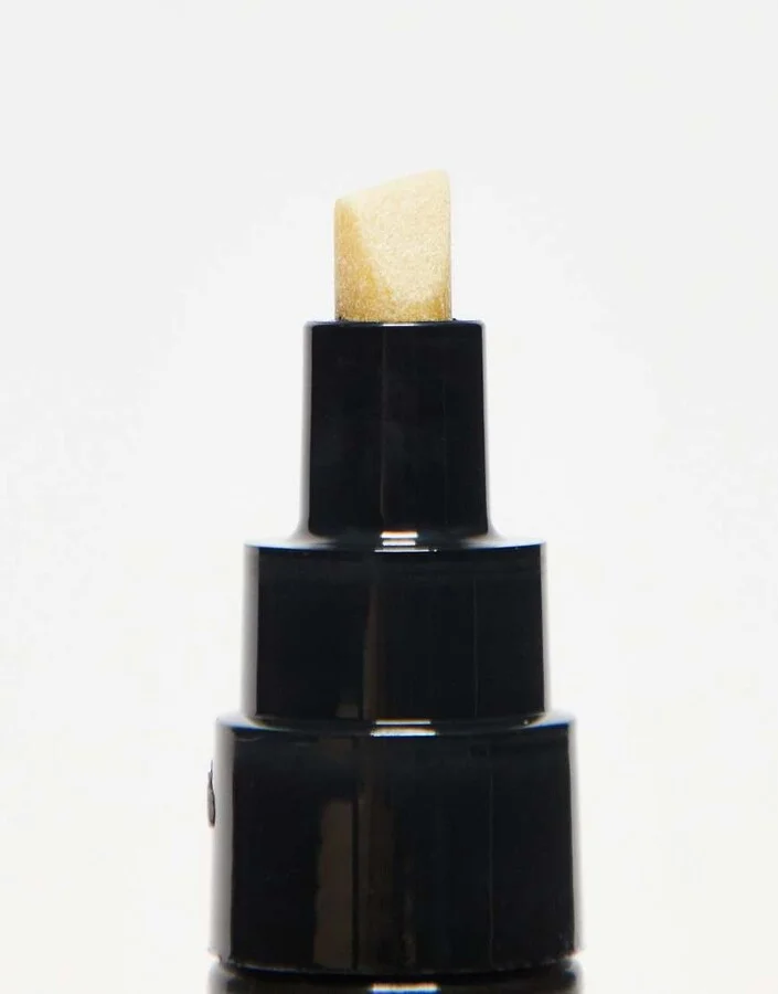Crep Protect mark on white pen - Image 3