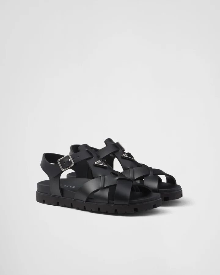 Crisscross rubber sandals