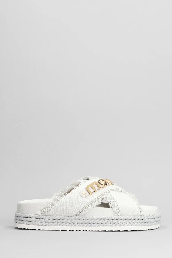 Crisscross Slipper-mule In White Fabric