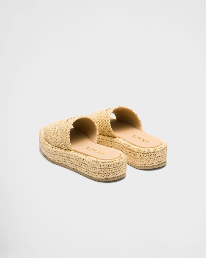 Crochet flatform slides - Image 5