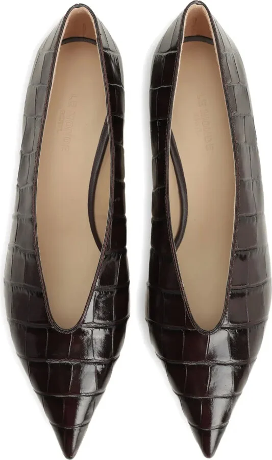 Crocodile-Pattern Pointed-Toe Pumps - Image 4