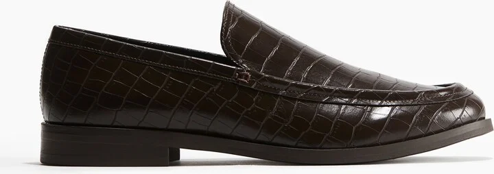 Crocodile-Patterned Loafers