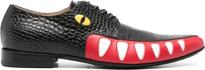 Crocodile shoes