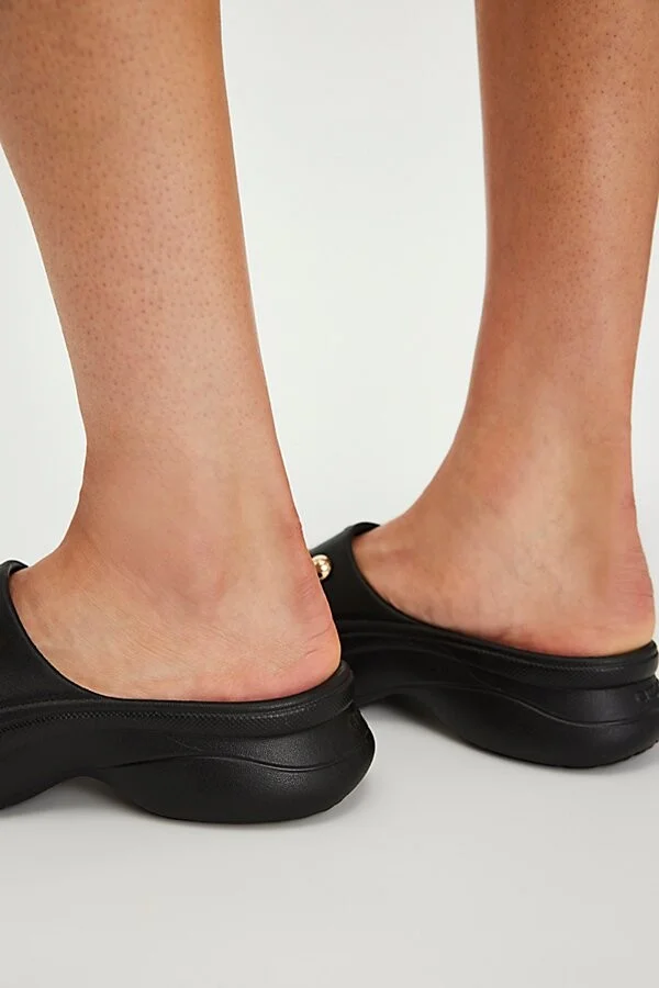Crocs Bae Slides - Image 3