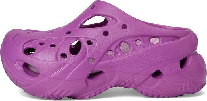 Crocs Caged Clogs Women's Clog Shoes Grapeberry : 5 M, EVA - Image 6
