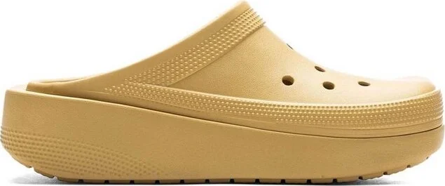 Crocs Classic Blunt Toe Sandals