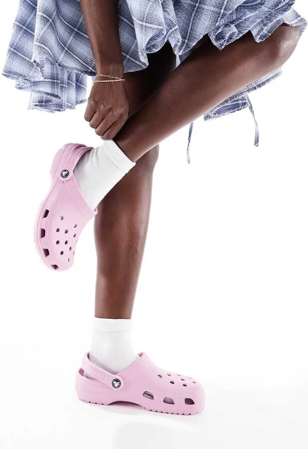 Crocs Classic clog in hydrangea