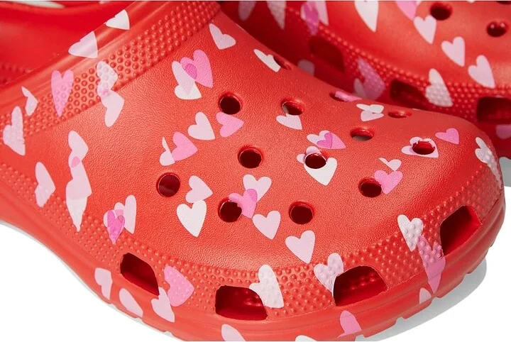 Crocs Classic Clog - Seasonal Graphic Clog Shoes Cherry Red/Hearts & Butterflies : Men's 4 - Women's 6 Medium - Image 7