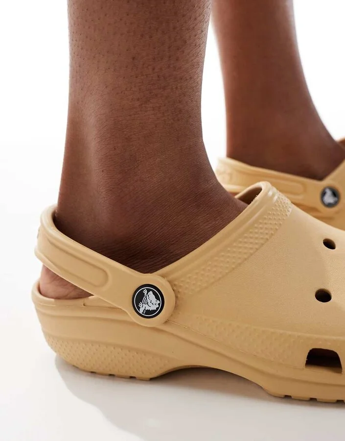 Crocs classic clogs in yellow - Image 2
