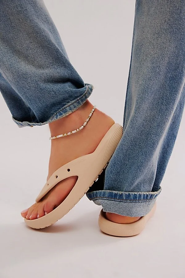 Crocs Classic Flip-Flops - Image 3
