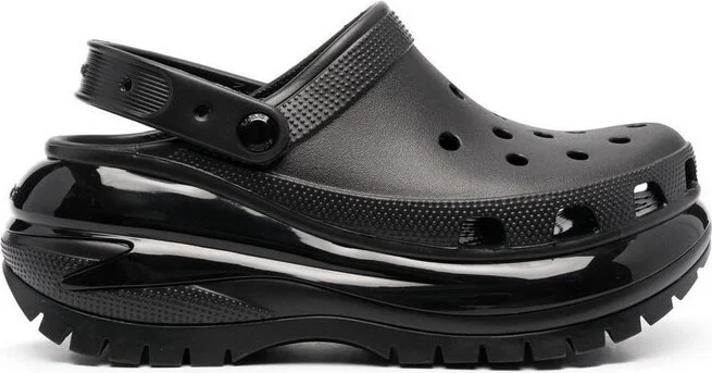 Crocs Classic Mega Crush Clogs
