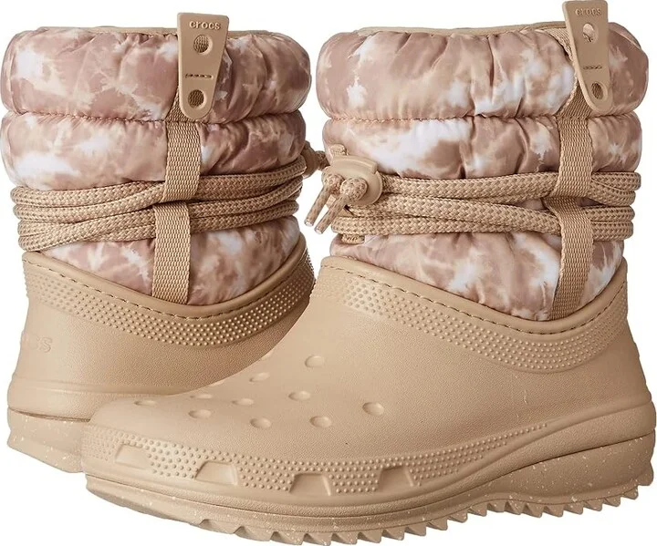Crocs Classic Neo Puff Luxe Boot Women's Shoes Chai/White : 4 M, Textile