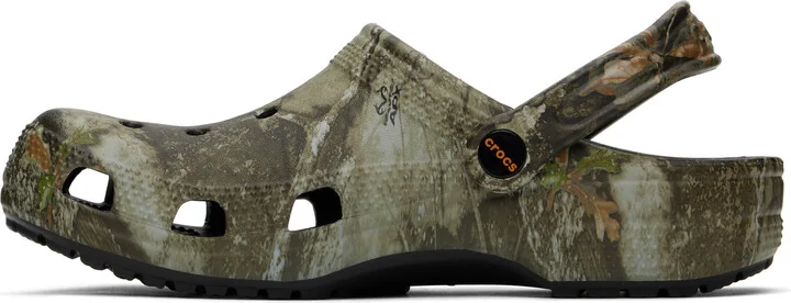 Crocs Khaki Realtree APX® Classic Clogs - Image 3