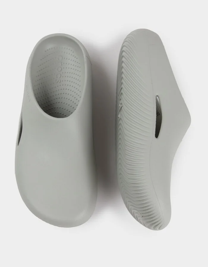 CROCS Mellow Recovery Clogs - Image 9