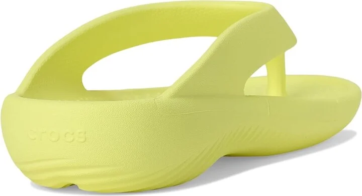 Crocs Mellow Recovery Flip Flop Women's Sandals Sulphur : 6 M, Synthetic - Image 4