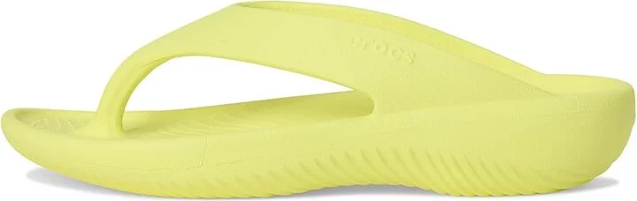 Crocs Mellow Recovery Flip Flop Women's Sandals Sulphur : 6 M, Synthetic - Image 6