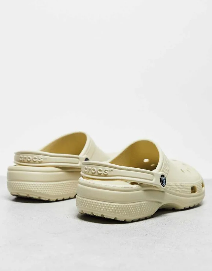 Crocs unisex classic clogs in bone - Image 4