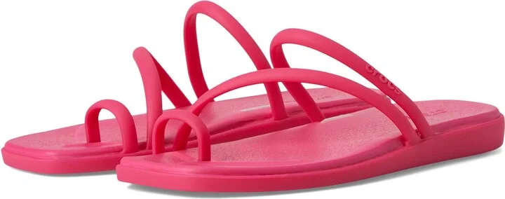 Crocs Women's Miami Toe Loop Sandal Dragon Fruit 9 Medium