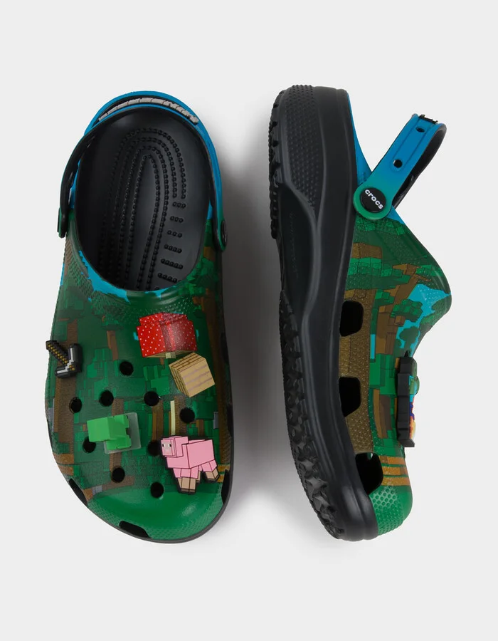 CROCS x Minecraft Classic Clogs - Image 5