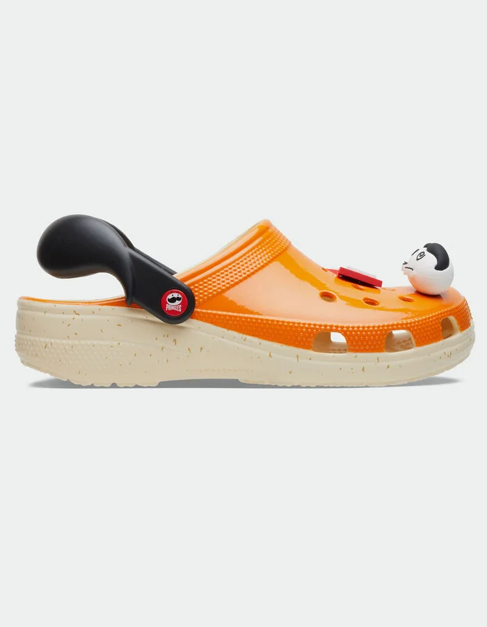 CROCS x Pringles Classic Clogs - Image 3