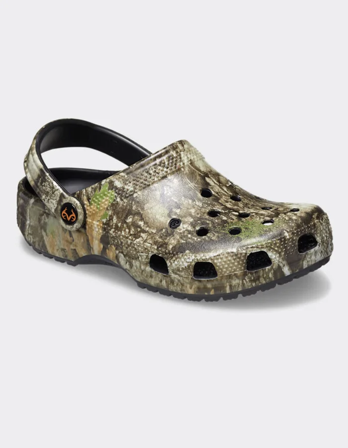 CROCS x Realtree APX® Classic Clogs