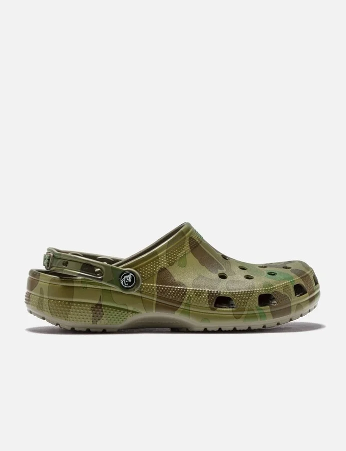 Crocs x X-Large Classic Clog
