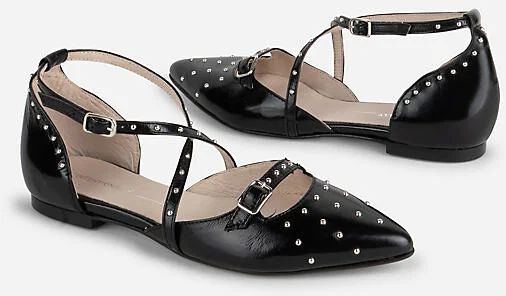 Crowd Studded Crisscross Flats