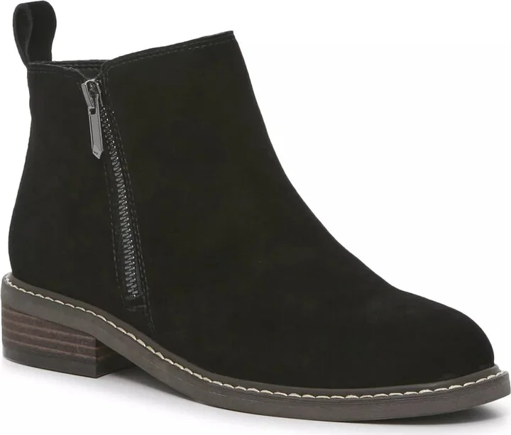 Crown Vintage Wide Width Gorgie Wide Bootie