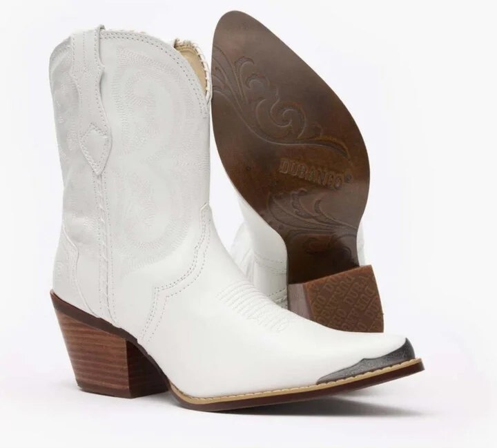 Crush by Durango Women's Pearl White Western Fashion Boot - Image 4