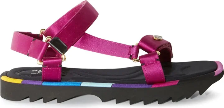 Crush logo-plaque flat sandals