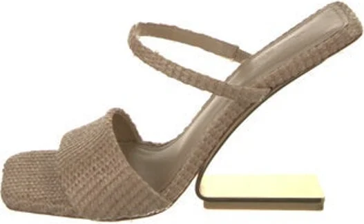 Gold, Neutrals