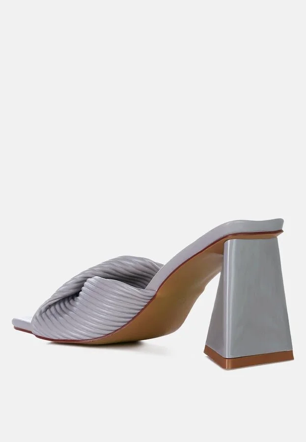 Cupid Kiss Pleated Twist Strap Sandals - Image 2
