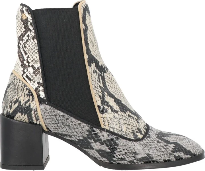 Cuplé Woman Ankle boots - Image 3