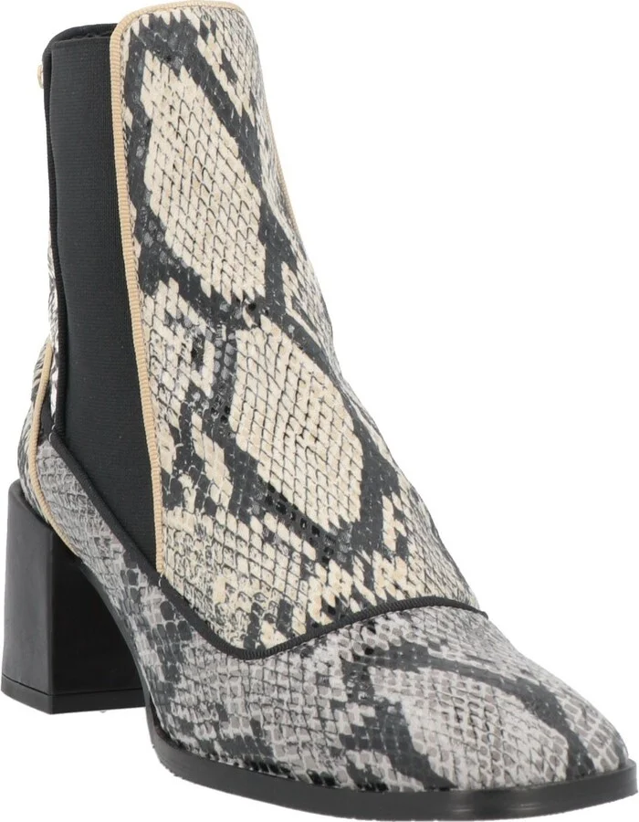 Cuplé Woman Ankle boots - Image 4