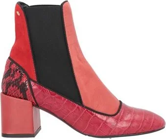 Cuplé Woman Ankle boots