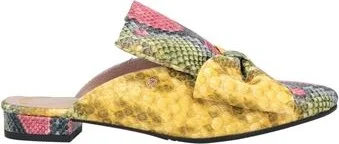Cuplé Woman Mules & Clogs