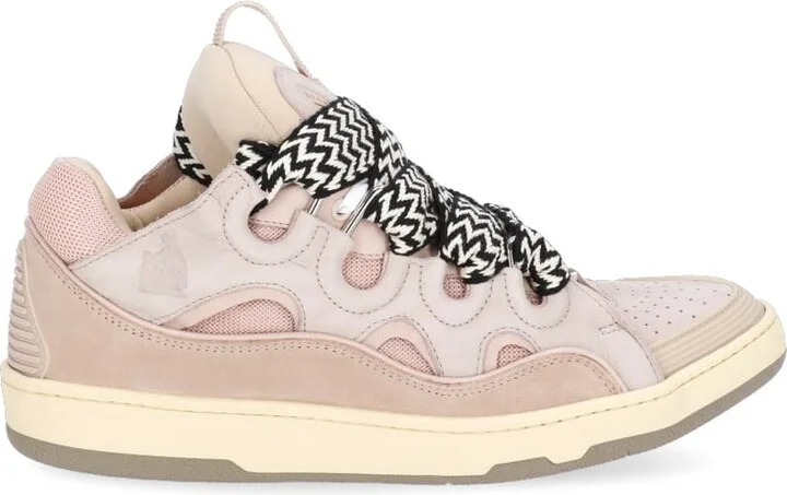 Curb Sneakers